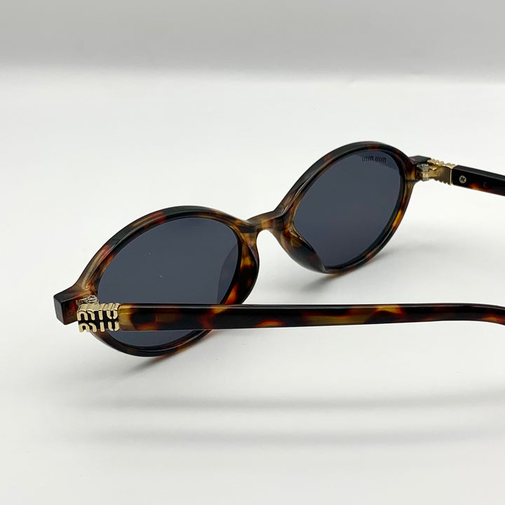 Solaire: Miu Regard Oval Gold